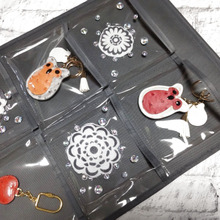 夏らしい布×ダイソーウォールポケット(6ポケット)を 自分好みにデコしよう♪