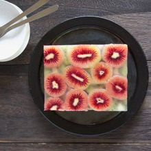 「ルビーレッドキウイ」でゼリー