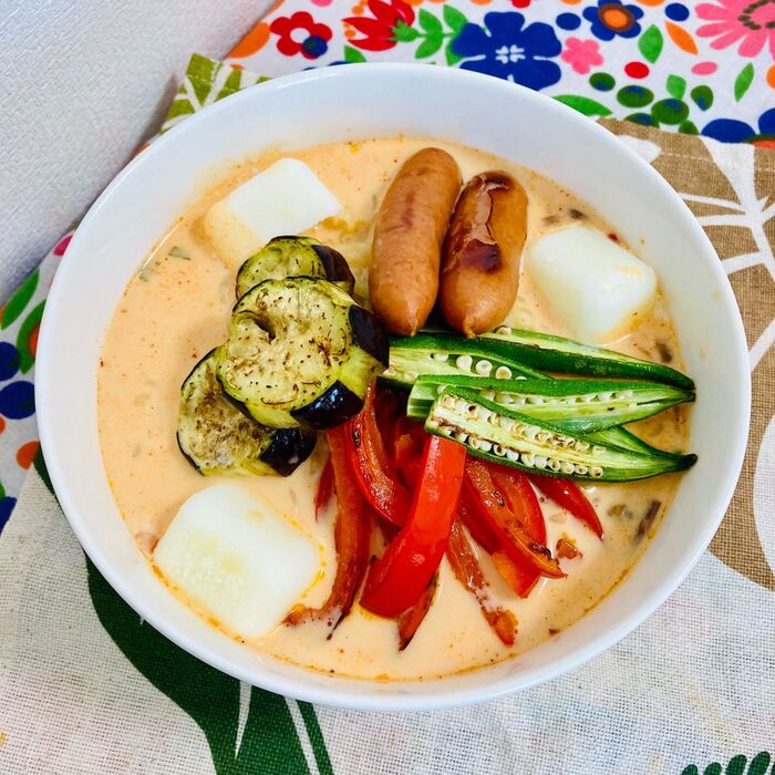 カレー風味のひんやりミルク辛ラーメン☆