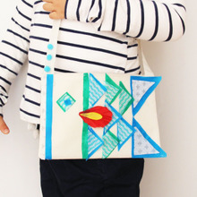 【簡単ハギレで作る子供ショルダーバッグ】100円おさかなバッグにリメイク