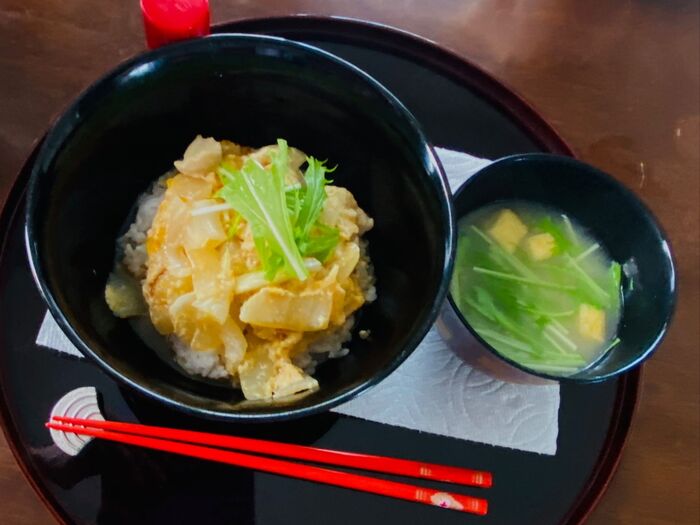 時短!レンチンで美味しい親子丼!洗い物も少なくて済むよ〜