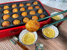 【辛ラーメンボール】外カリカリ♪中は海老プリプリのピリ辛麺ボール♡