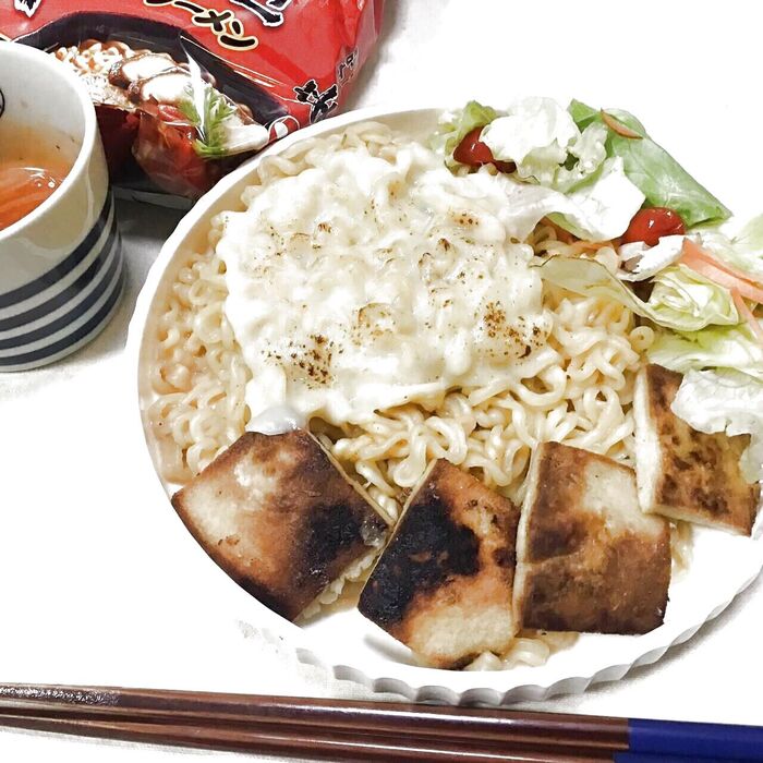 辛ラーメンでラーメンサラダ