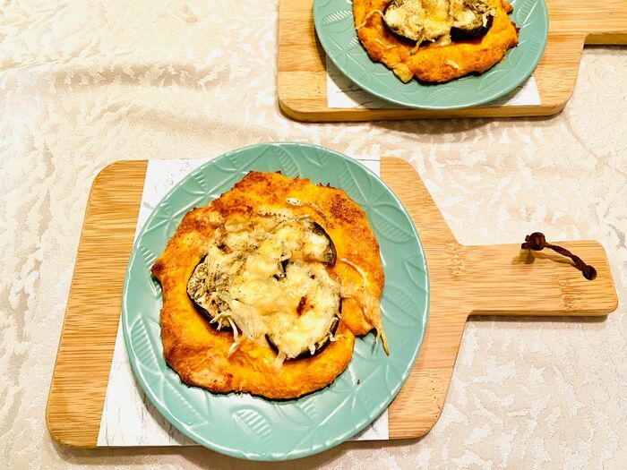 パン粉DEなんちゃってしらすピザ