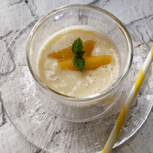 【オイコス低GIヨーグルト活用術】簡単!材料2つ、3分で完成!ヒンヤリ美味しいパインスムージー♪