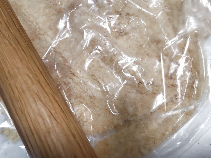 食べきれないビスケットも美味しく食べます。