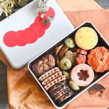 六つの味をコンセプトに♪和楽紅屋のクッキー缶♡