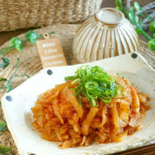 メイン材料は大根だけ♪ごま油香る~大根の甘辛炒め