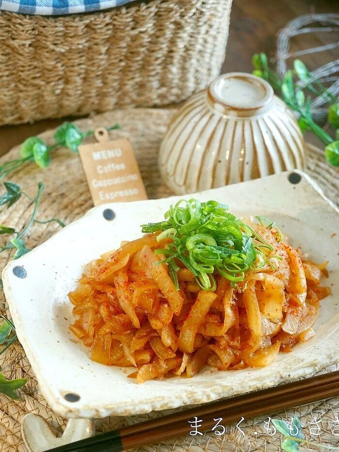 メイン材料は大根だけ♪ごま油香る~大根の甘辛炒め