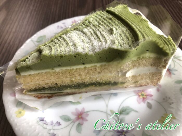 へぇ凄い♪娘に聞いたケーキをお洒落に食べる方法