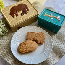 自分へのご褒美!缶も中身もこだわる「おいしいこむぎのおかし」のサブレ