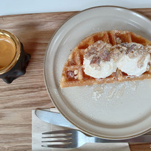 今日のキャフェespresso 1件目『 La trobe(ラ・トローブ)』