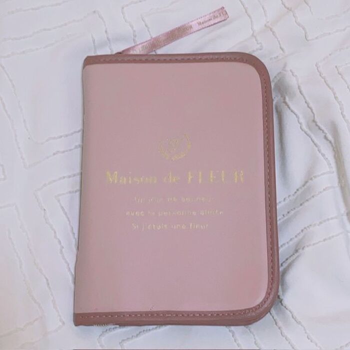 ★家計管理も可愛くしたい？Maison de FLEURのマルチケースでできちゃうよ★