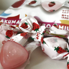 【SINCE1970】これこれ!甘い!甘いぞ!あめちゃんなのに噛んで食べたい!サクマのいちごみるく