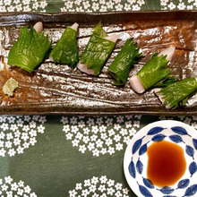 不揃いのマグロで大葉のマグロ巻き