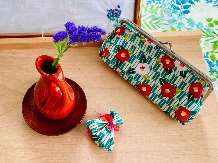 花台の代わりに茶托でグンと上品に!