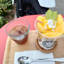 今日のスイーツ 月見山 papapapippies「マンゴーパフェ」