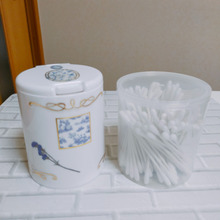 ワンプッシュフラップボトルを綿棒ケースにカスタマイズ