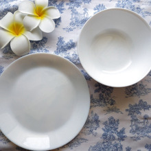 【IKEA】白のお皿で夏の食卓を爽やかに♪1枚99円!電子レンジ&食洗器OK!