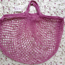 【キャンドゥ】パッと目を引く鮮やかなピンクがキレイ!お出かけ&お家でも活躍!