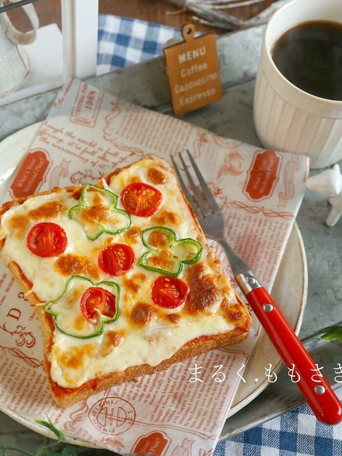 これを使えばお店の味!大大大お気に入りのカルディ『ハリッサ』でピザトースト