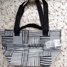 【IKEA】水をはじいてマチが大きい!夏のおでかけにぴったりなサブバッグとして♪