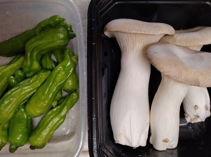 ししとうとエリンギ