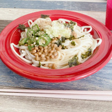 しっかり麵に絡んでウマ♡汁なし納豆タンタンメンで夏バテ予防!