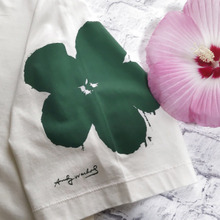 【40代50代ユニクロ】体のラインを拾わない!大人可愛い!ウォーホルのフラワーモチーフに一目ぼれー!