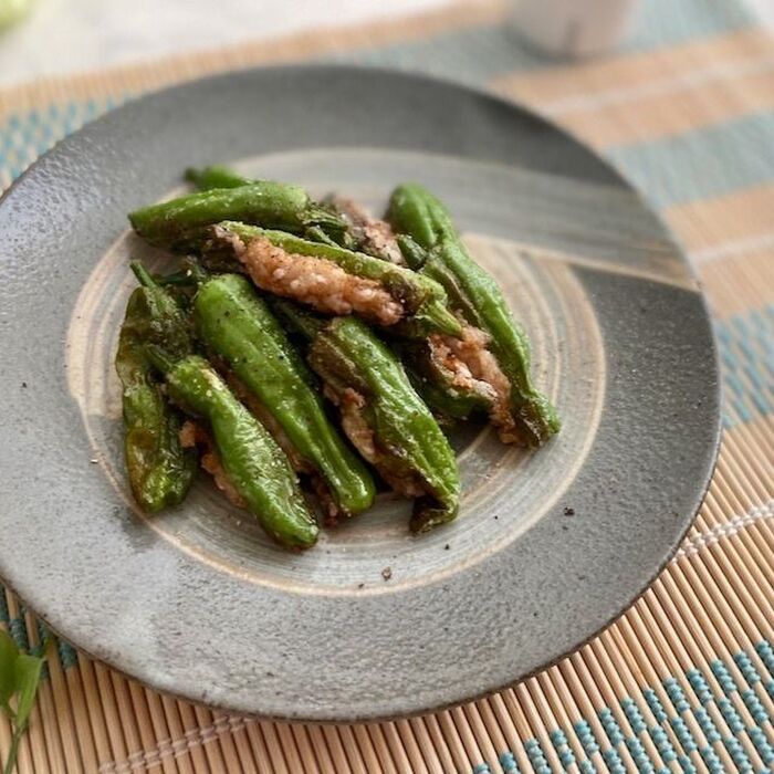 ぱくぱくつまめちゃう!ししとうの鶏ひき肉詰め