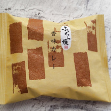 【シャトレーゼ】1袋からお試し感覚で入手できて嬉しいね!旨味カレー味せんべいのお味は美味しいの?