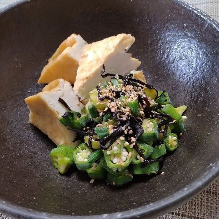 あらっ、簡単!オクラと塩こぶのごま和え