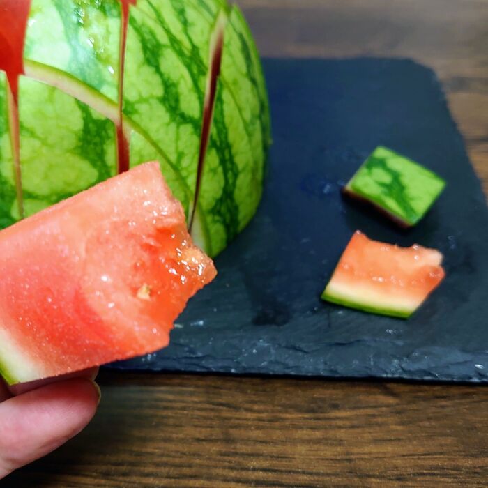 黒い種じゃないから種は取らずに食べられる