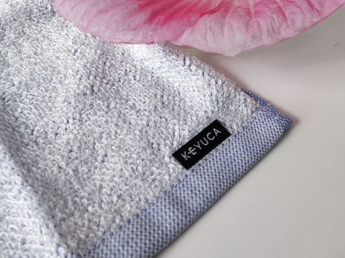 【KEYUCA】特別価格♡見た目は普通ですが、実は夏場に持つと優秀なハンカチタオルなんですー!