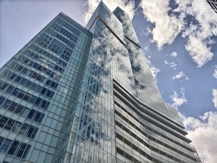 あべのハルカスの向かい!!