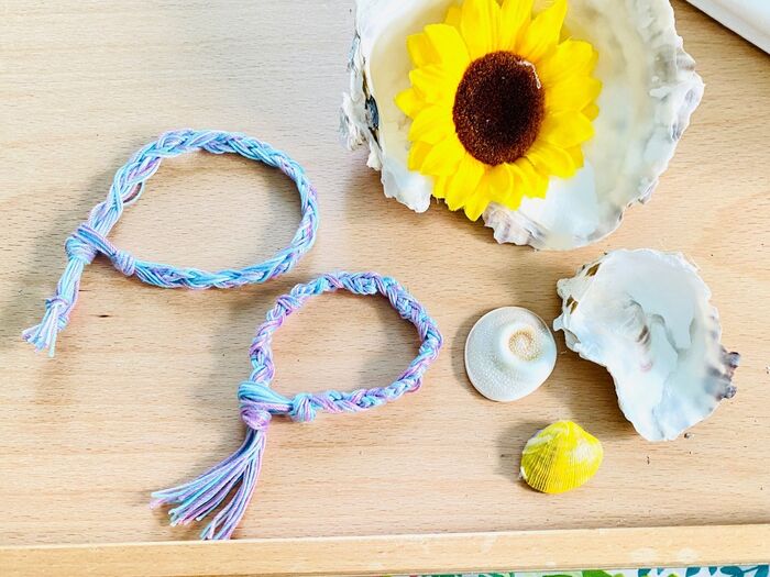 夏にぴったり!コットン毛糸で爽やかブレスレット