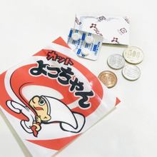 【ダイソー】マルチすぎ!?〈よっちゃんいか〉まさかの品が入っていると想像以上に面白い