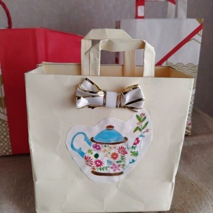 使用済み封筒や紙袋をミニトートにハンドメイド