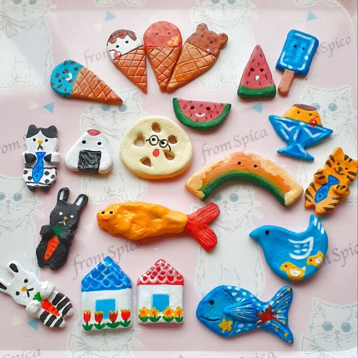 粘土で色々作りました。