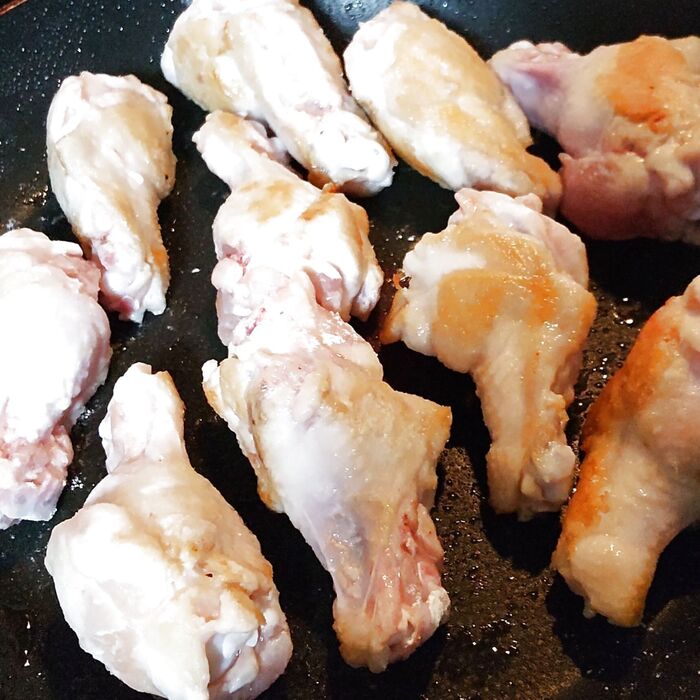 今回鶏手羽元は、10本使用しています。