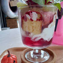 MOW 秋始まってます!! 『ブドウパフェ papapapippies』