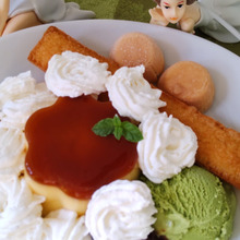 「明治 エッセル スーパーカップ 抹茶」を、お家にあるもので、簡単に、ピカイチデザートにしてみたー!