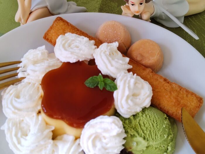 「明治 エッセル スーパーカップ 抹茶」を、お家にあるもので、簡単に、ピカイチデザートにしてみたー!