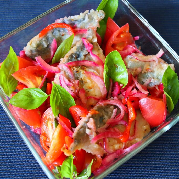 【簡単美味しい魚料理④】鯵と赤野菜のバジルマリネ