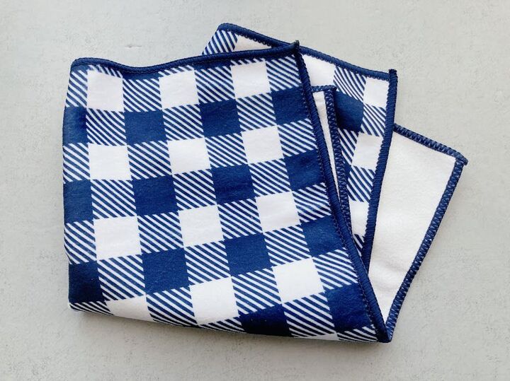 【ダイソー】330円でもこりゃ買うわ!ただの四角い布じゃない☆忙しい朝の面倒が一つ減る魔法のクロス