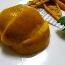 黄桃(おうとう)のある暮らし。独特の食感と皮のフリットを味わう!!