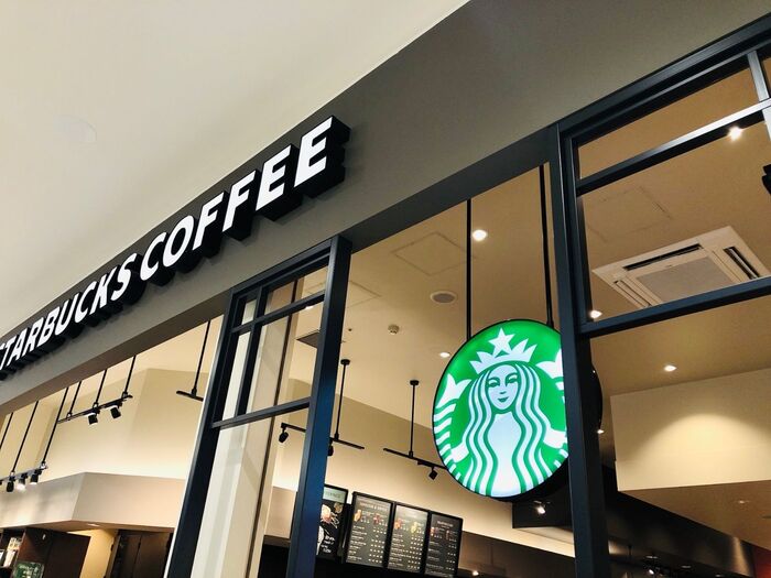 【スタバ】定番こそ〈無料カスタム〉で楽しむーーー!!「フラペチーノ編」