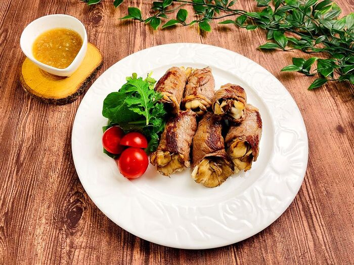 【舞茸の牛肉巻き~玉ねぎソース~】便利な野菜だし使用!