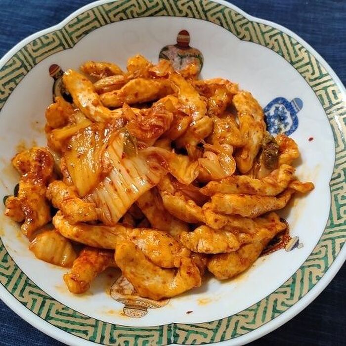 鶏むね肉とキムチの炒め物