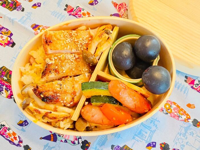 物価高の秘策!鶏胸肉1パックを使って2つのレシピ